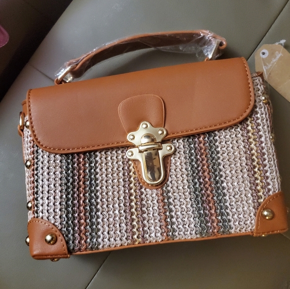 This is. Stunning Pink Haley Crossbody bag